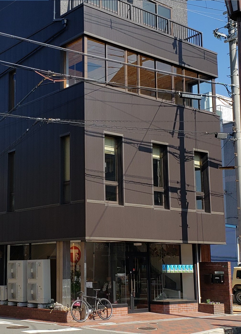 会社の建物